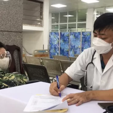 Hơn 160 người khuyết tật ở Cần Thơ được tiêm vắc-xin phòng Covid-19